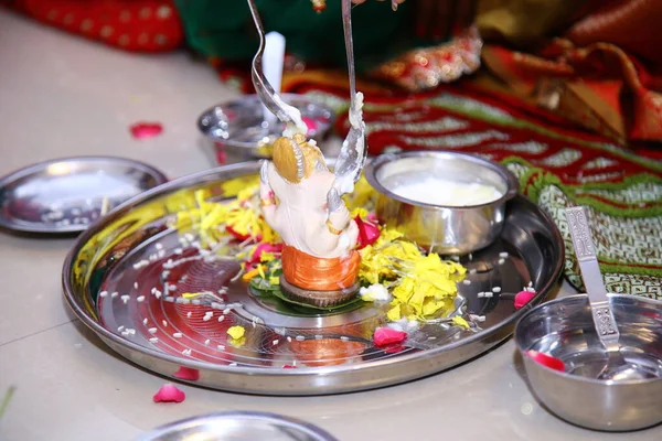 Ganesh Puja Kulturze Indyjskiej Ceremonii Ślubu — Zdjęcie stockowe