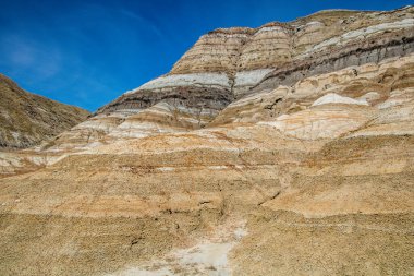 Baharın erken saatlerinde, Çorak Topraklar. Drumheller Alberta, Kanada.
