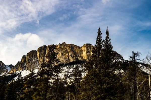 Back Country Still Holds Snow Exshaw Alberta Canada — Stock Photo, Image