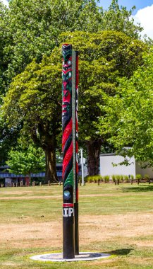 Kutsal Maori totemleri. Ngaruawahai, Waikato, Yeni Zelanda