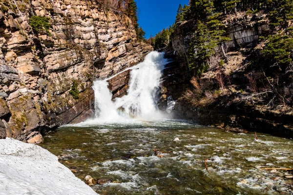 Cameron Falls Verano Waterton Lakes National Park Alberta Canadá — Foto de Stock