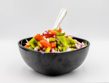 Cam bir kasede kesilmiş renkli meyve salatası. Calgary, Alberta, Kanada