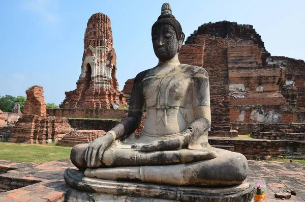 Ülő Buddha Szobor Wat Phra Mahathat Ayutthaya — Stock Fotó