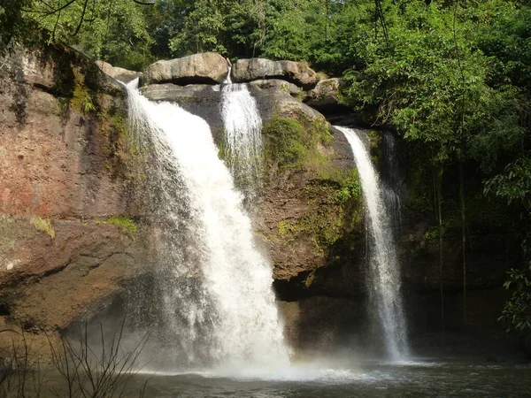 Bela Cachoeira Parque Nacional Khao Yai Tailândia — Fotografia de Stock