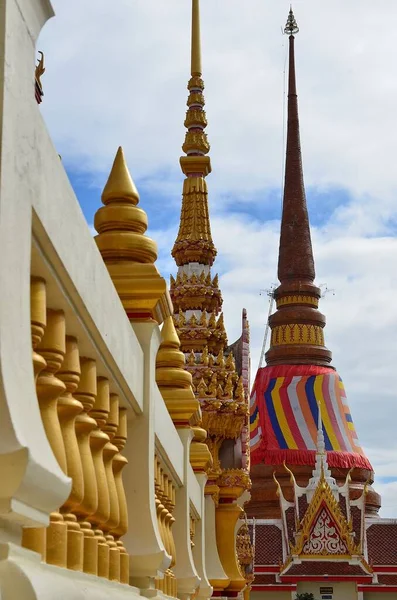 Stupas Στο Wat Στο Khon Kaen — Φωτογραφία Αρχείου