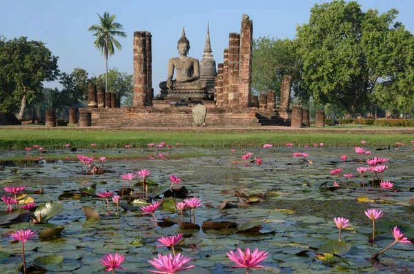 Ülő Buddha Wat Mahathat Legnagyobb Templom Komplexum Történelmi Park Sukhothai — Stock Fotó