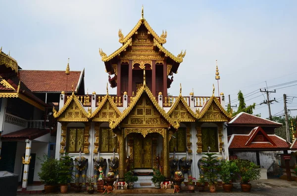 Chiang Rai Wat Klang Wiang Ilginç Mimarisi — Stok fotoğraf