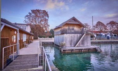 Seewalchen, göl Attersee kayıkhanede