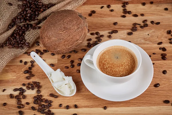 Hindistan cevizi yağı için enerji kahve