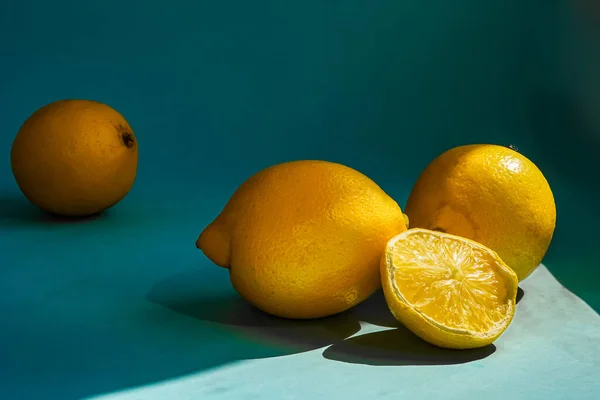 Meyveler enfeksiyon, virüs ve hastalıkların önlenmesi için mükemmel bir doğal vitamin kaynağıdır.