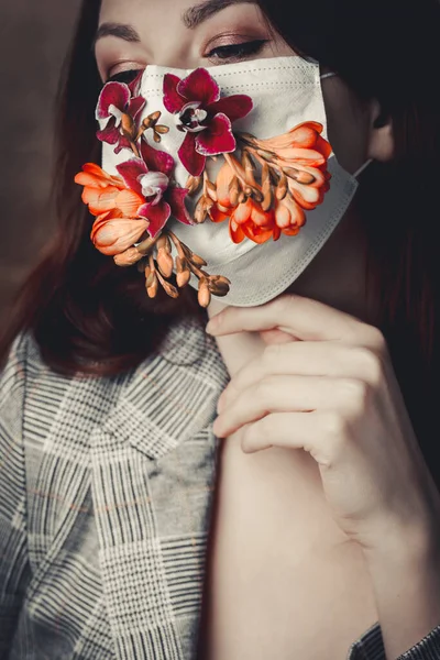 Portrait Young Woman Protective Medical Face Mask Decorated Flowers Coronavirus — Stock Photo, Image