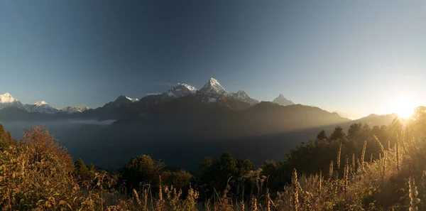 Panorama Cordillera Annapurna Himalaya Desde Mirador Poon Hill Trek Nepal —  Fotos de Stock