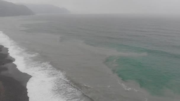 Mar Negro Bonito Ondulado — Vídeo de Stock