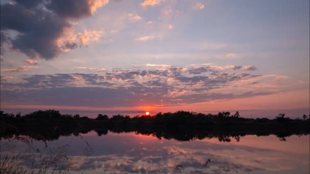 Time Lapse Ciel Dramatique Coloré Avec Nuage Lever Soleil Ciel — Video