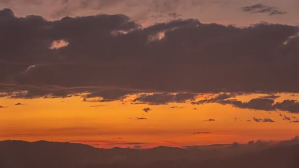 Time Lapse Sunrise Con Colorido Dramático — Vídeo de stock