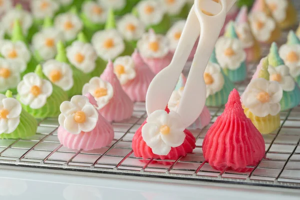 Las Mujeres Las Manos Hacen Aalaw Alua Postre Dulce Tradicional — Foto de Stock