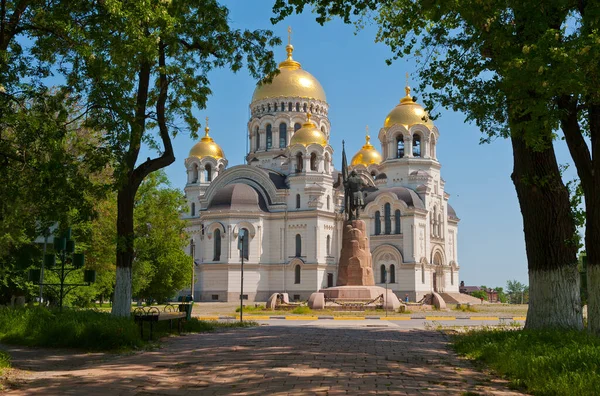 Novocherkassk Catedral Del Ejército Cosaco Monumento Yermak — Foto de Stock
