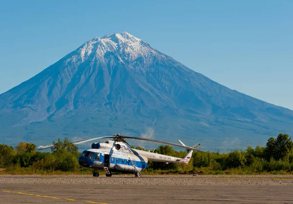 Hélicoptère Volcan Koryak Kamchatka — Photo