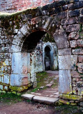 Almanya 'da eski bir Kalenin Kapısı. 