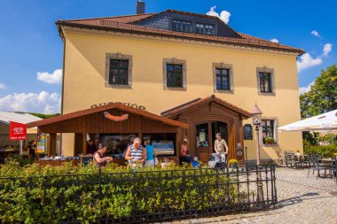 Bautzen 'deki Eski Şehir Festivali' nde animasyon restoranlar, barlar ve kafeler