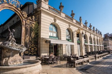 Place de Alliance ve Fountain in Nancy, Lorraine, Fransa