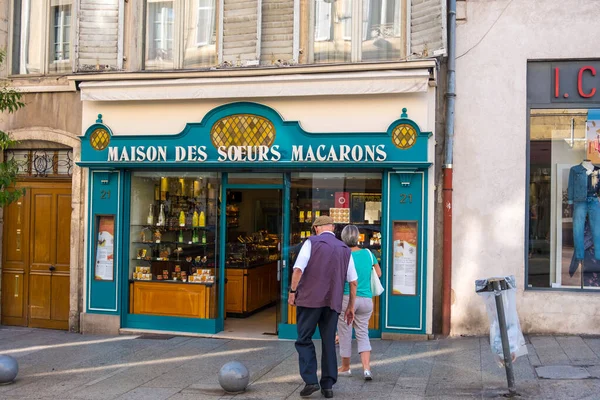 La tienda de los Soeurs Macarons en Nancy, Lorena, Francia — Foto de Stock