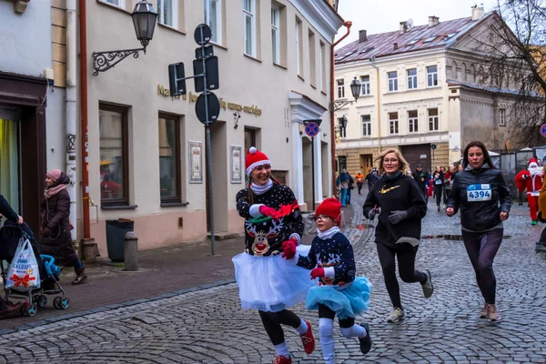 Παραδοσιακά Χριστούγεννα έτρεξε στο Βίλνιους, Λιθουανία — Φωτογραφία Αρχείου
