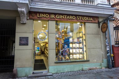 Litvanya, Vilnius 'ta Linen ve Amber Stüdyosu ve Kehribar Dükkanı