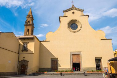 Floransa, İtalya - 16 Ağustos 2019: Kutsal Ruh Bazilikası (İtalyanca: Basilica di Santo Spirito) İtalya 'nın Toskana kentinde bulunan bir kilisedir.