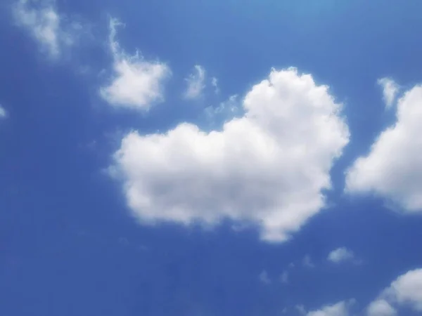Heart Shaped Cloud Bright Blue Sky — Stock Photo, Image