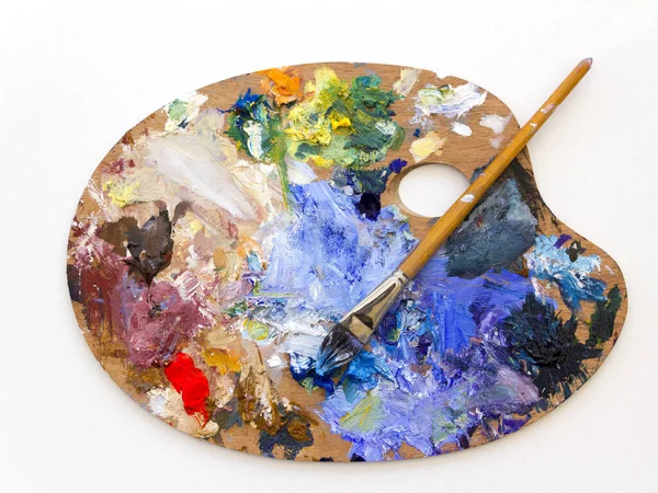 Colourful Artists Oil Paint Palette Brushes Close Plain Background — Stock Photo, Image