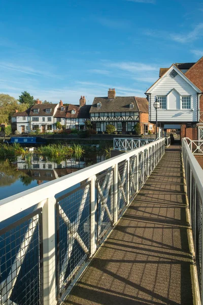 River flood control scheme by restored Abbey Mill at Tewkesbury, Gloucestershire, Severn Vale, England, UK, Europe