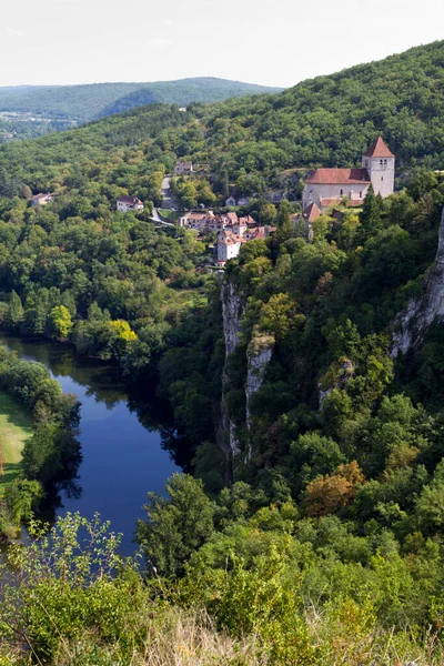 Kilátás Történelmi Cirq Lapopie Folyó Lot Lot Midi Pireneusok Franciaország — Stock Fotó