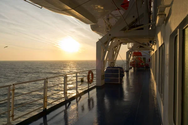 Early Morning Sunrise Seen Cross Channel Ferry Departs Port Dover — Stock Photo, Image