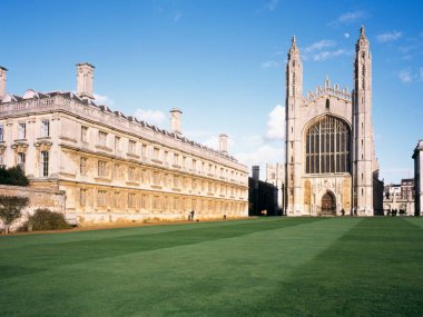 Şubat 2002: Kings College Kilisesi bahar güneşinde, Cambridge, İngiltere, İngiltere, Avrupa