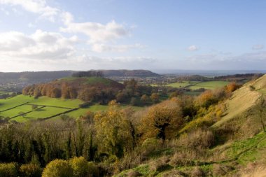 Uley Bury, Gloucestershire, Cotswolds, İngiltere 'den Severn Vadisi' ne doğru sonbahar manzarası
