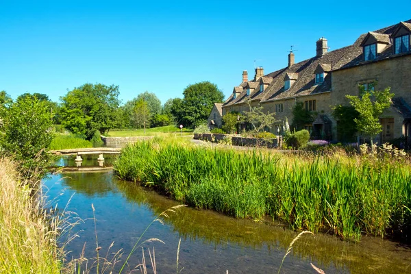 Soleil Été Sur Attraction Touristique Bien Connue Village Pittoresque Lower — Photo