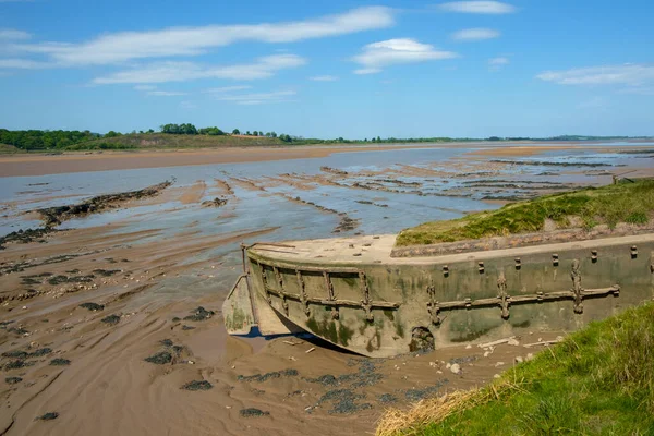 Petits Bateaux Barges Obsolètes Ont Été Échoués Sur Les Rives — Photo