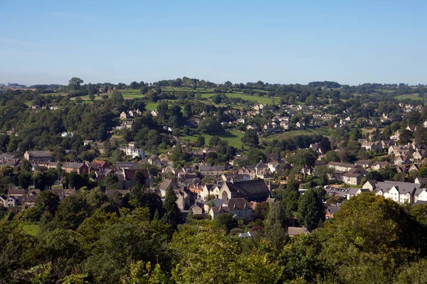 Vista Sobre Ciudad Nailsworth Enclavada Valle Borde Cotswolds Gloucestershire Reino —  Fotos de Stock