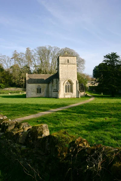 Picturesque Village Church Eastleach Martin Spring Sunshine Gloucestershire — стокове фото