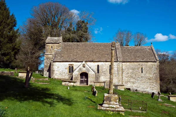 Soleil Printemps Sur Vieille Église Pittoresque Duntisbourne Rouse Dans Les — Photo