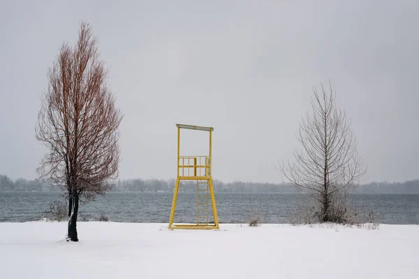 Kurtarma Kulesi kış Beach II