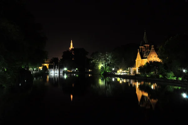 Traveling to Brugge - night city view — Stock Photo, Image