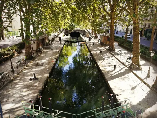 Canal Saint Martin Parigi — Foto Stock