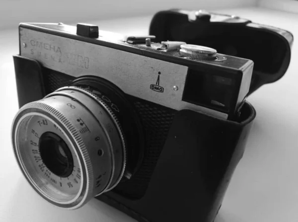Filmkamera Schwarz Weiß — Stockfoto