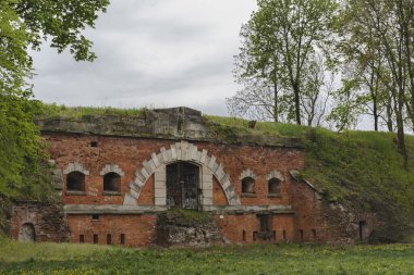 Modlin Stronghol eski tahkimatları