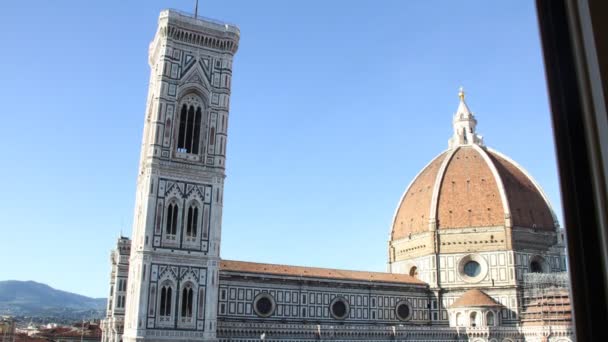 フィレンツェの夕日 ドゥオーモ大聖堂 鐘楼のユニークな景色からのタイムラプス — ストック動画