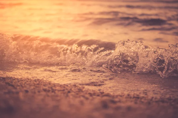 Kopierraum der glatten Welle Strand und Sand Textur Hintergrund. — Stockfoto