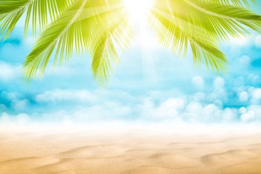 Güzel doğa yeşil palmiye yaprağı bokeh güneş ışık dalga arka plan ile tropik sahilde bulanıklık.