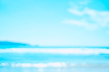 Tropikal plaj ile bokeh güneş ışık dalga arka plan bulanıklık.